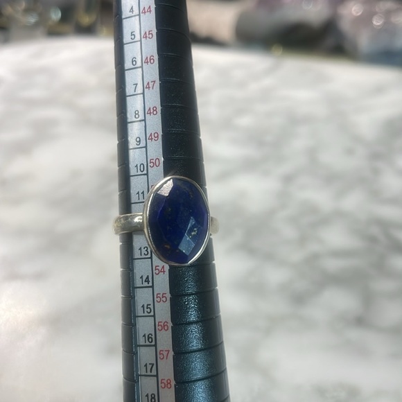Large lapis lazuli gemstone ring in size 6.25 sterling silver - Picture 6 of 8